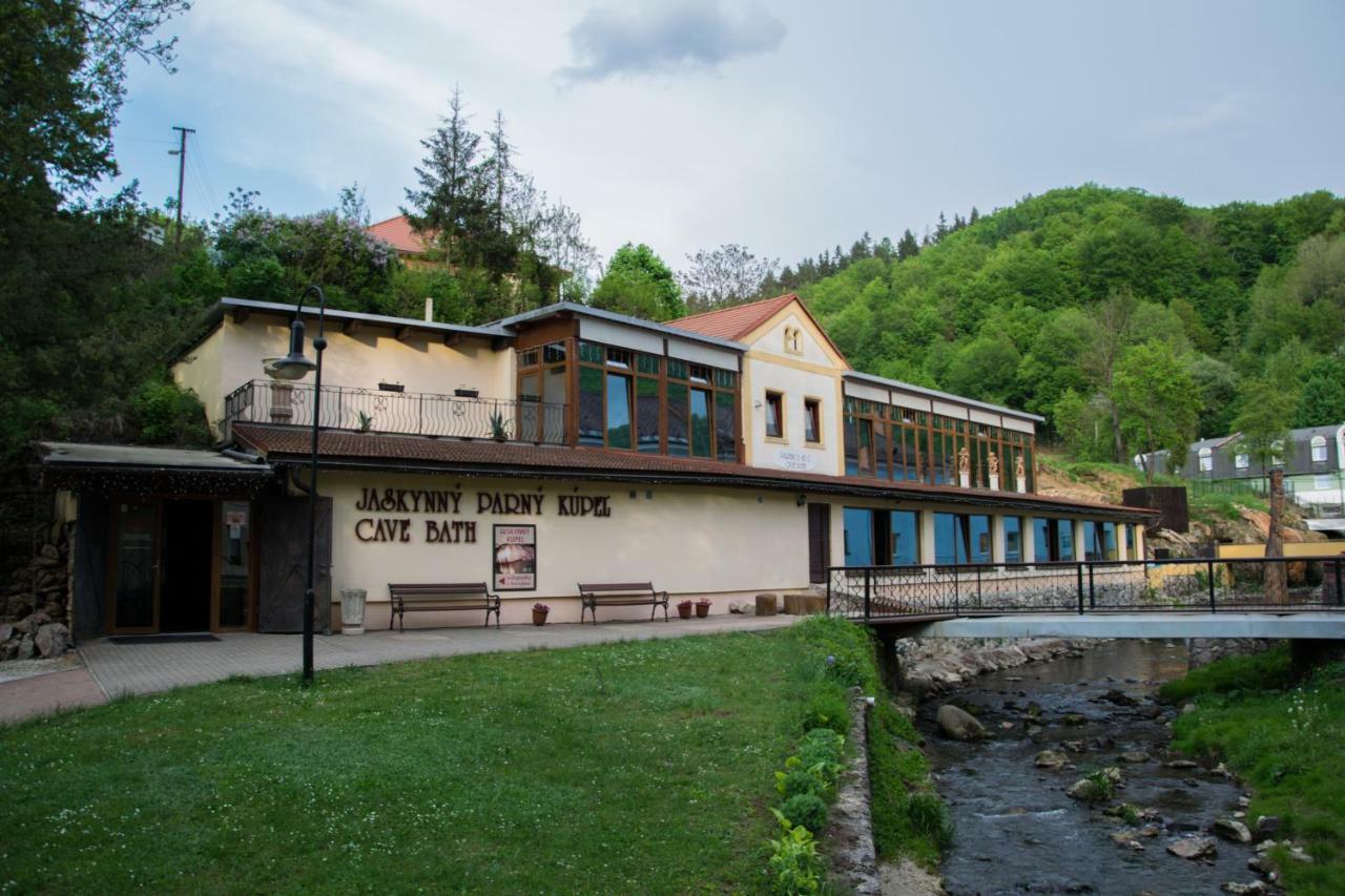 Grand Spa Holiday Home Sklené Teplice Exteriér fotografie